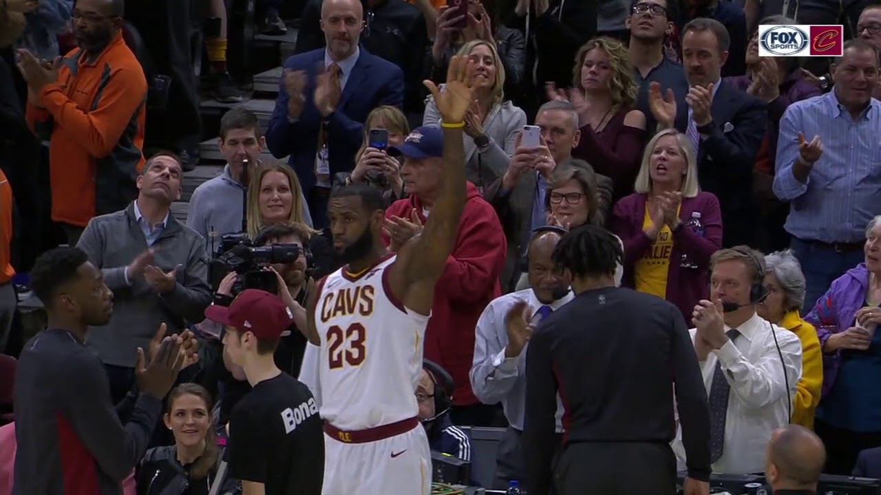 LeBron James Gets Standing Ovation For 30K From Cavaliers Fans And His ...